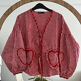 Kalp Detaylı Gömlek